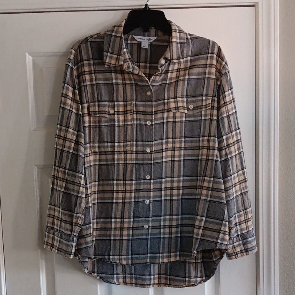 Old Navy Long Sleeved Flannel - Large